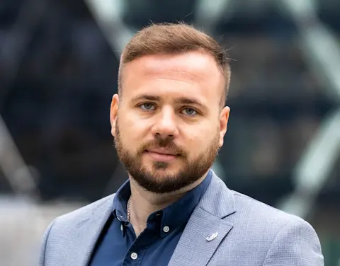 Richard Collis - Chief Operations Officer